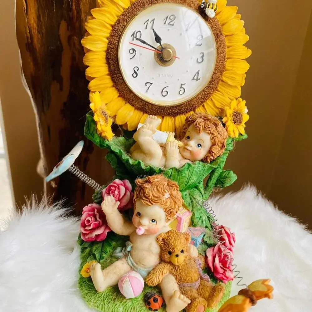 Decorative Baby Figurine Sunflower Clock